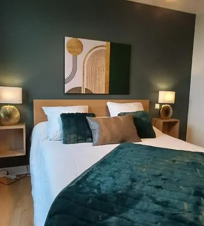 Maison Errientania 3*